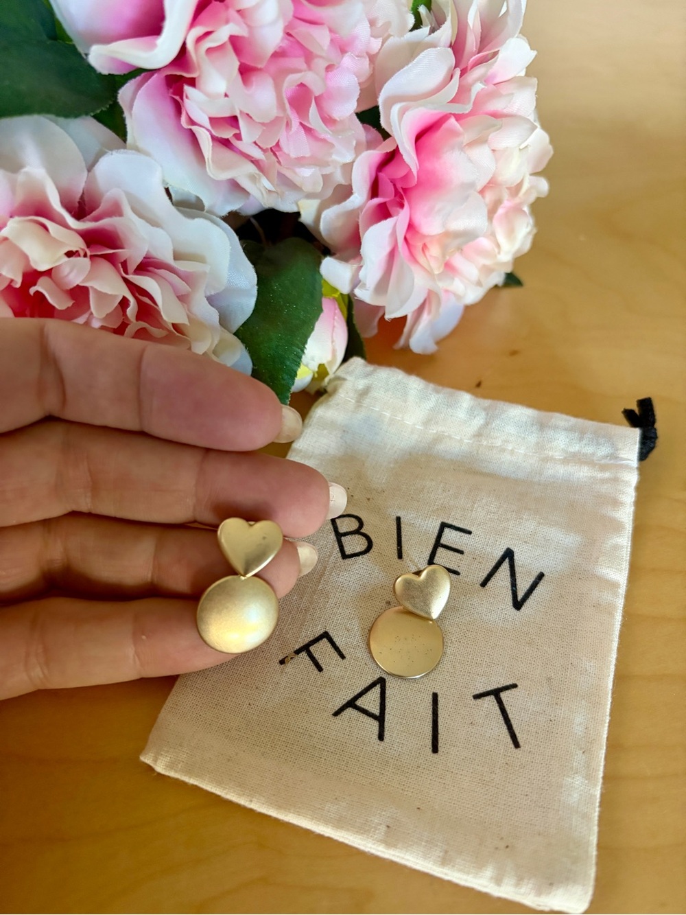 Madewell Gold Heart Drop post Earrings